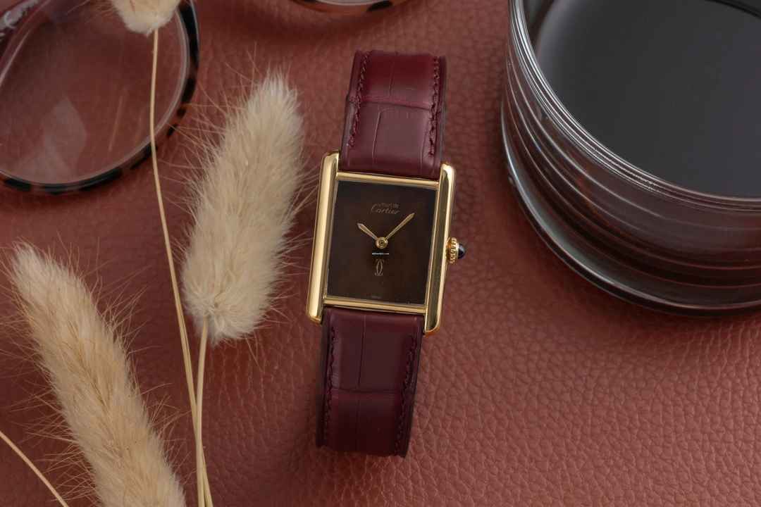  Cartier Tank Vermeil LC GM Wood Spiderweb Dial Handaufzug Medium Size Ref. 6 