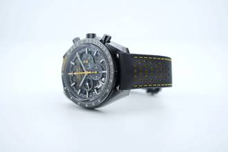 Thumbnail von Omega Speedmaster Dark Side Of The Moon Apollo 8 44mm - With Box And Papers - Unworn 31192443001001 2022