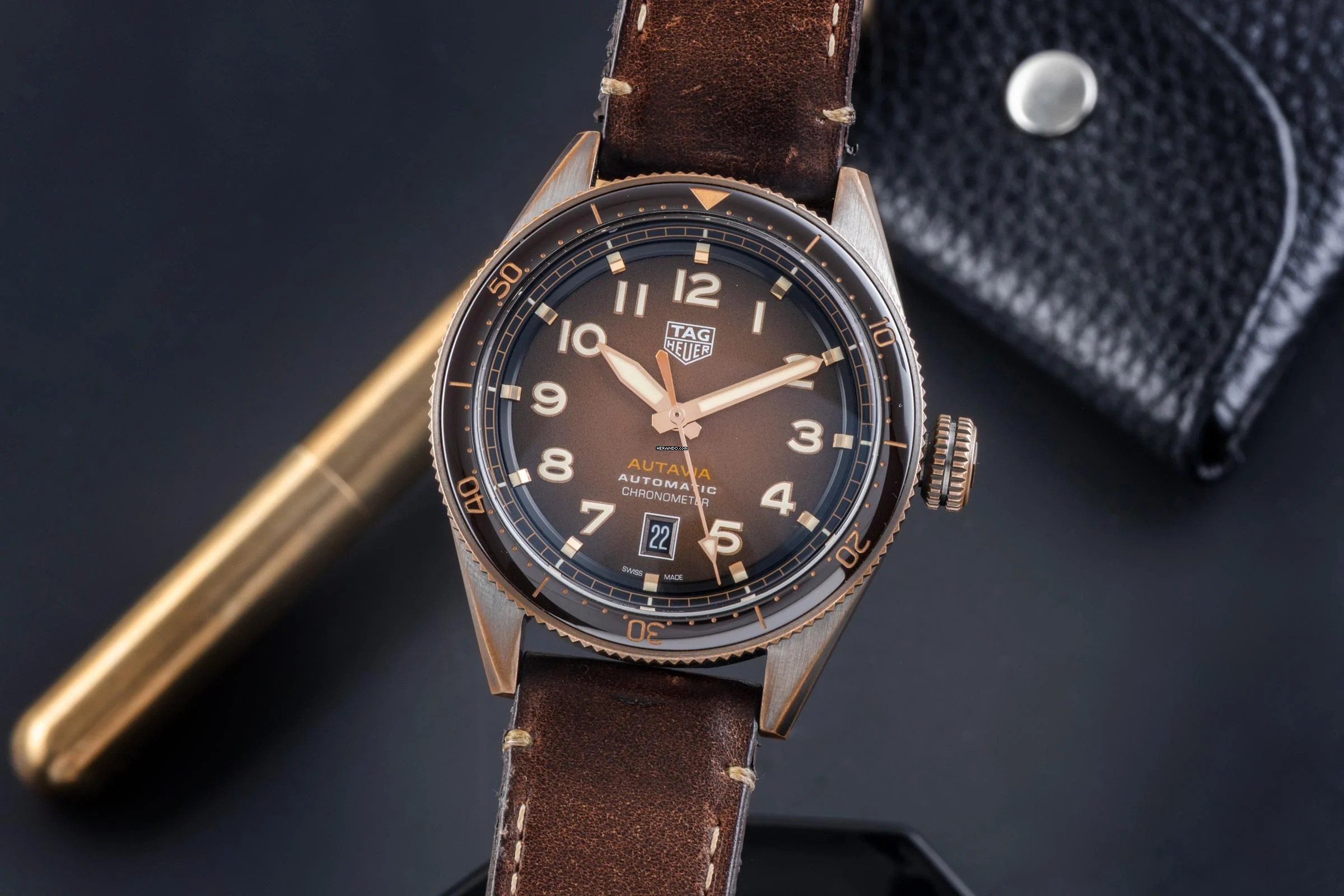 TAG Heuer Autavia Bronze Automatik Herrenuhr Ref. WBE5191.FC8276 B&P 2022