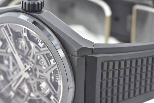  Zenith Defy El Primero Classic 41 Ceramic 49.9000.670/77.R782 