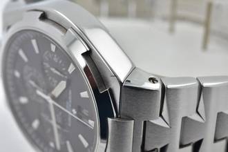 Thumbnail von Vacheron Constantin Overseas Chronograph Black Dial Big Date 49150/B01A-9097