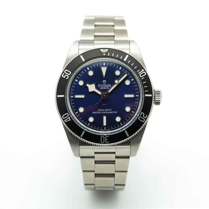  Tudor Black Bay 68 
