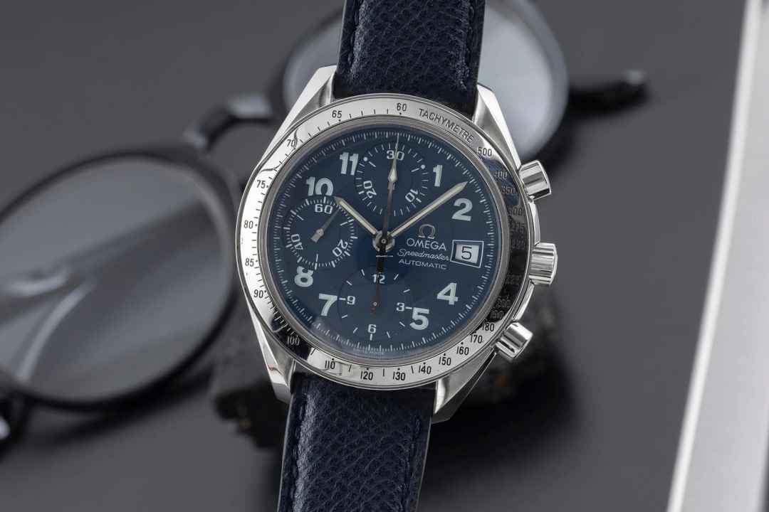  Omega Speedmaster Date Blue Dial Chronograph Automatik Ref. 3513.82.00 