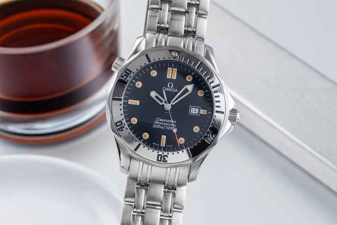  Omega Seamaster Diver 300 M Edelstahl Herrenuhr Datum Saphirglas Ref. 2542.80.00 