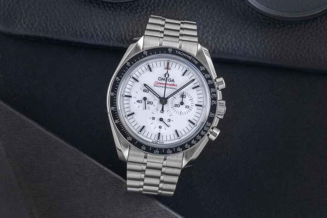  Omega Speedmaster Professional Moonwatch Chronograph Stahl Ref. 310.30.42.50.04.001 B&P 