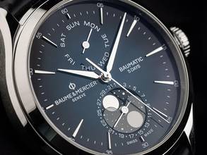 Thumbnail von Baume & Mercier Clifton Baumatic Ref.M0A10593 2025 Full Set Ungetragen Clifton Baumatic 5 Days Powerreserve Mondphase Faltschließe