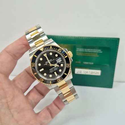  Rolex Submariner Date Ouro & Aço 41mm Black Dial Automático Completo 