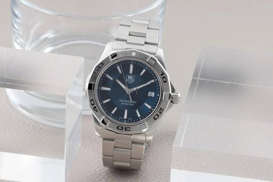  TAG Heuer Aquaracer 300M Blue Dial Edelstahl Quarz Herrenuhr Ref. WAP1112 