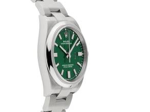 Thumbnail von Rolex Oyster Perpetual 36 Green Ref.126000 2022 Full Set Ungetragen Oyster Perpetual Green Dial
