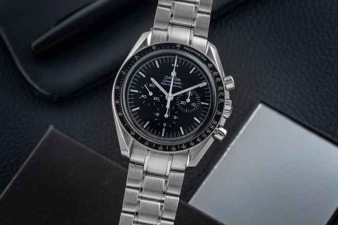  Omega Speedmaster Professional Moonwatch Stahl Handaufzug Ref. 311.30.42.30.01.005 B&P 2017 