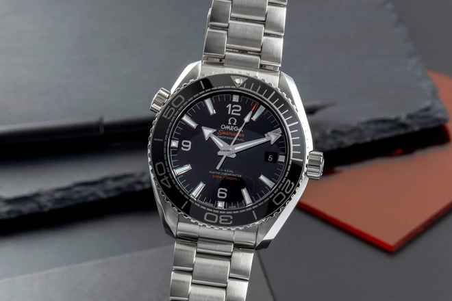  Omega Seamaster Planet Ocean Stahl Automatik Herrenuhr 215.30.44.21.01.001 B&P 