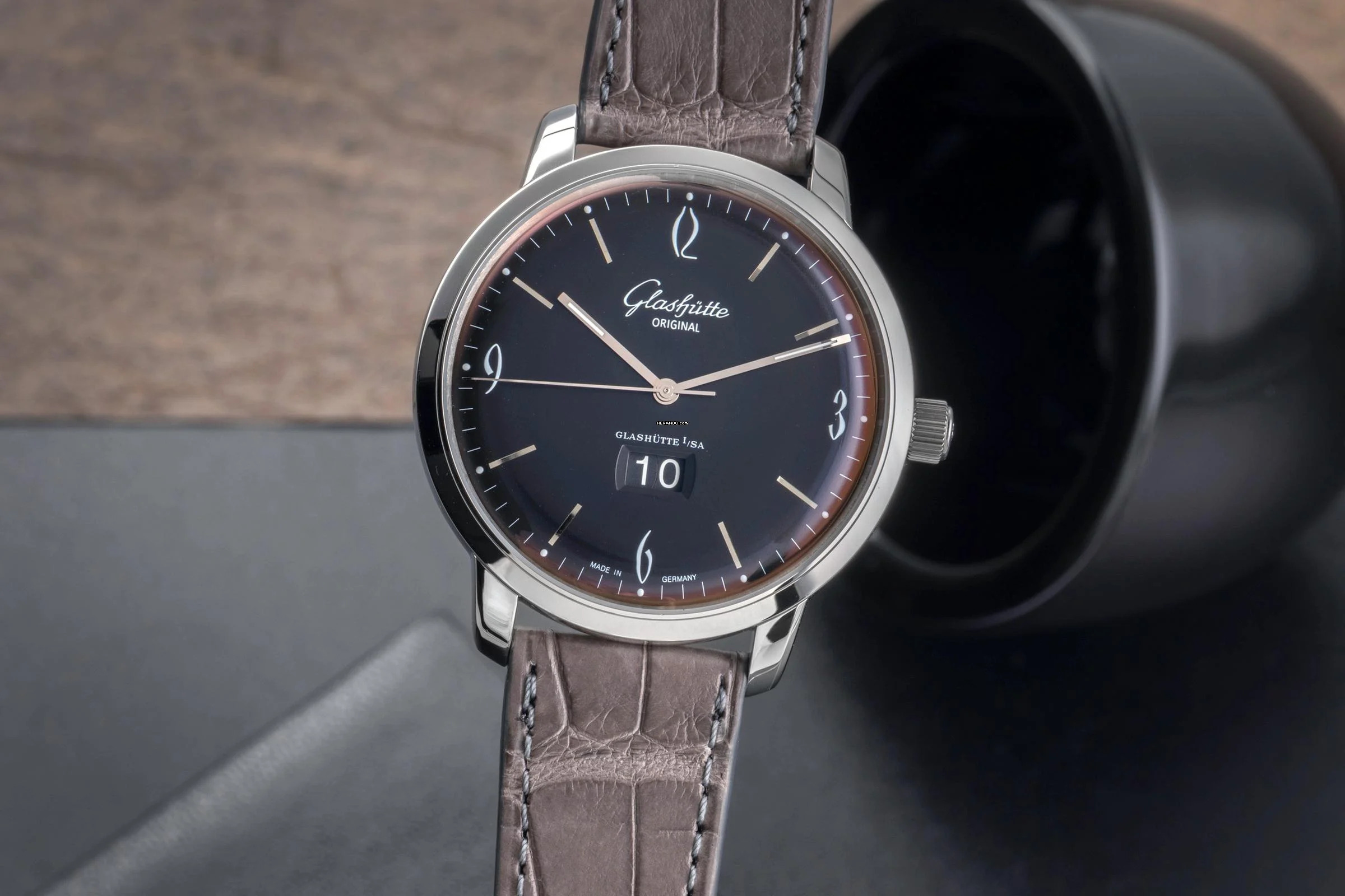 Glashütte Original Sixties Panoramadatum Panorama Date Automatik Stahl Ref. 2-39-47-03-02-04 B&P