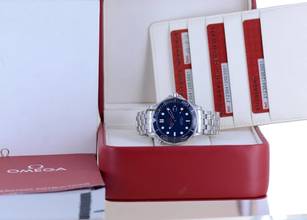 Thumbnail von Omega Seamaster Diver 300 M Co-Axial blue Dial Keramik Automatic 41 mm Top Diver B+P