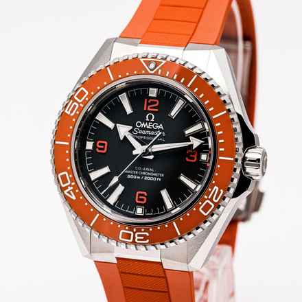  Omega Seamaster Planet Ocean 600m Orange – 217.32.42.21.01.004 – NEW & Unworn – 01/2026 Full Set 