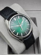 Thumbnail von H.Moser & Cie. Pioneer Centre Seconds 3201-1201 Cosmic Green Unworn/New Condition Full Set 12/2025