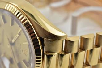 Thumbnail von Rolex Day-Date 36 Oyster Perpetual Day Date 18k Gold Champagner Dial 18078