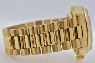 Thumbnail von Rolex Day-Date 36 Oyster Perpetual Day Date 18k Gold Champagner Dial 18078