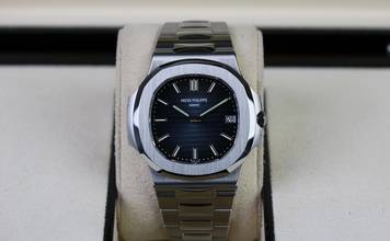 Thumbnail von Patek Philippe Nautilus Steel - Blue New Calibre - like New - Fullset - 2020