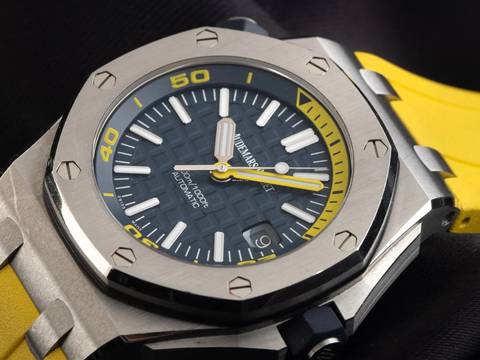  Audemars Piguet Royal Oak Offshore Diver Ref.15710ST.OO.A027CA.01 2021 Full Set wie Neu Vintage Royal Oak Offshore 