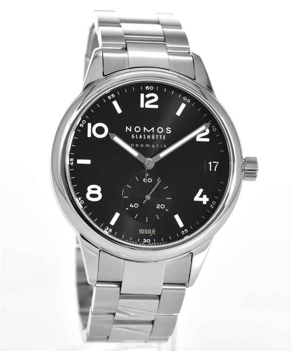  NOMOS Club Sport Neomatik 42 Datum Schwarz Ref. 781 