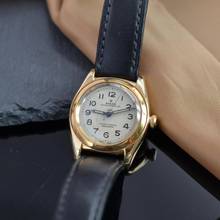 Thumbnail von Rolex Oyster Perpetual 3131 BubbleBack Ivory radium dial yellow gold 14KT 1948's