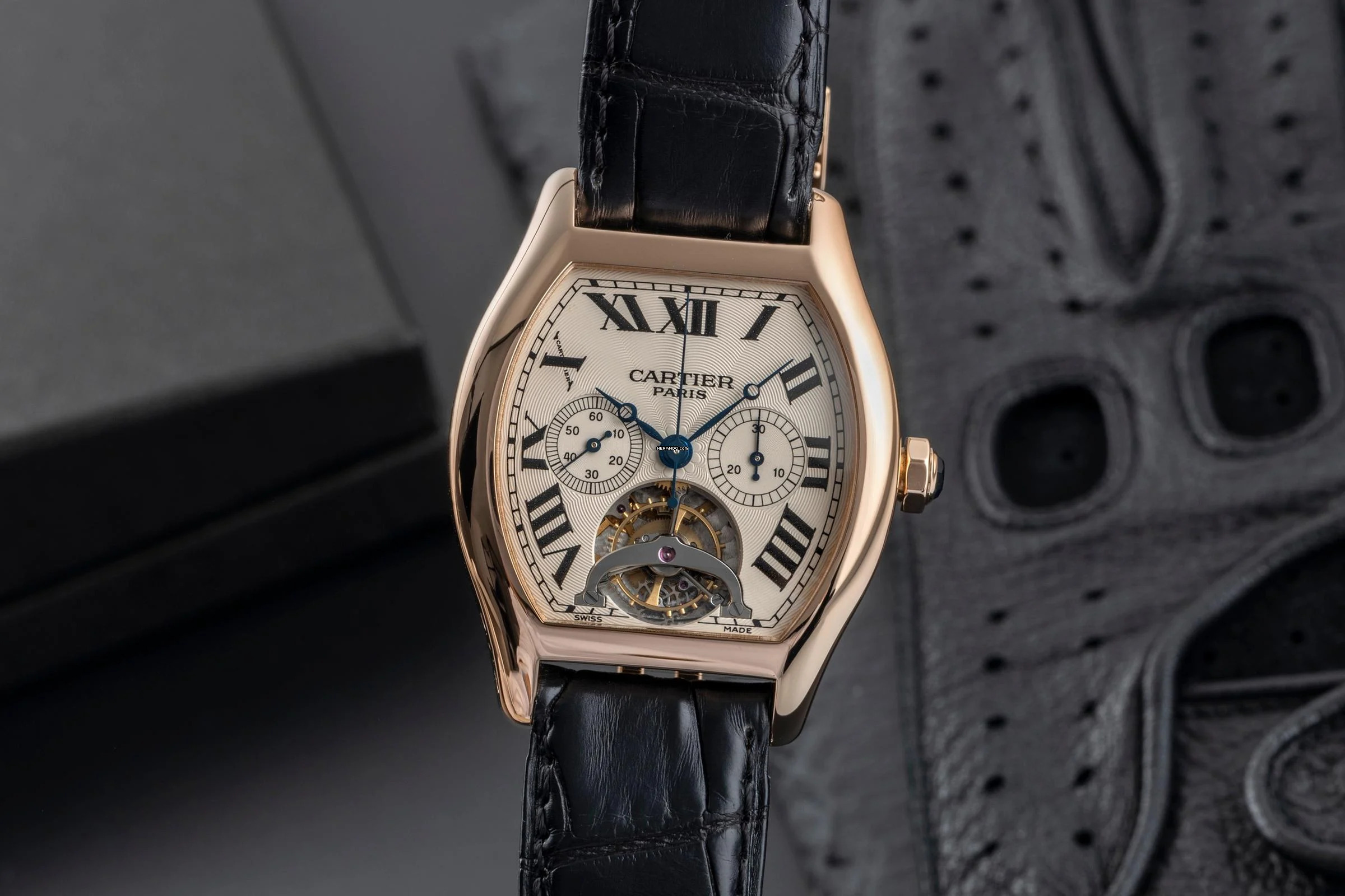  Cartier Tortue Tourbillon Monodrücker Chronograph XL 18k W1548151 