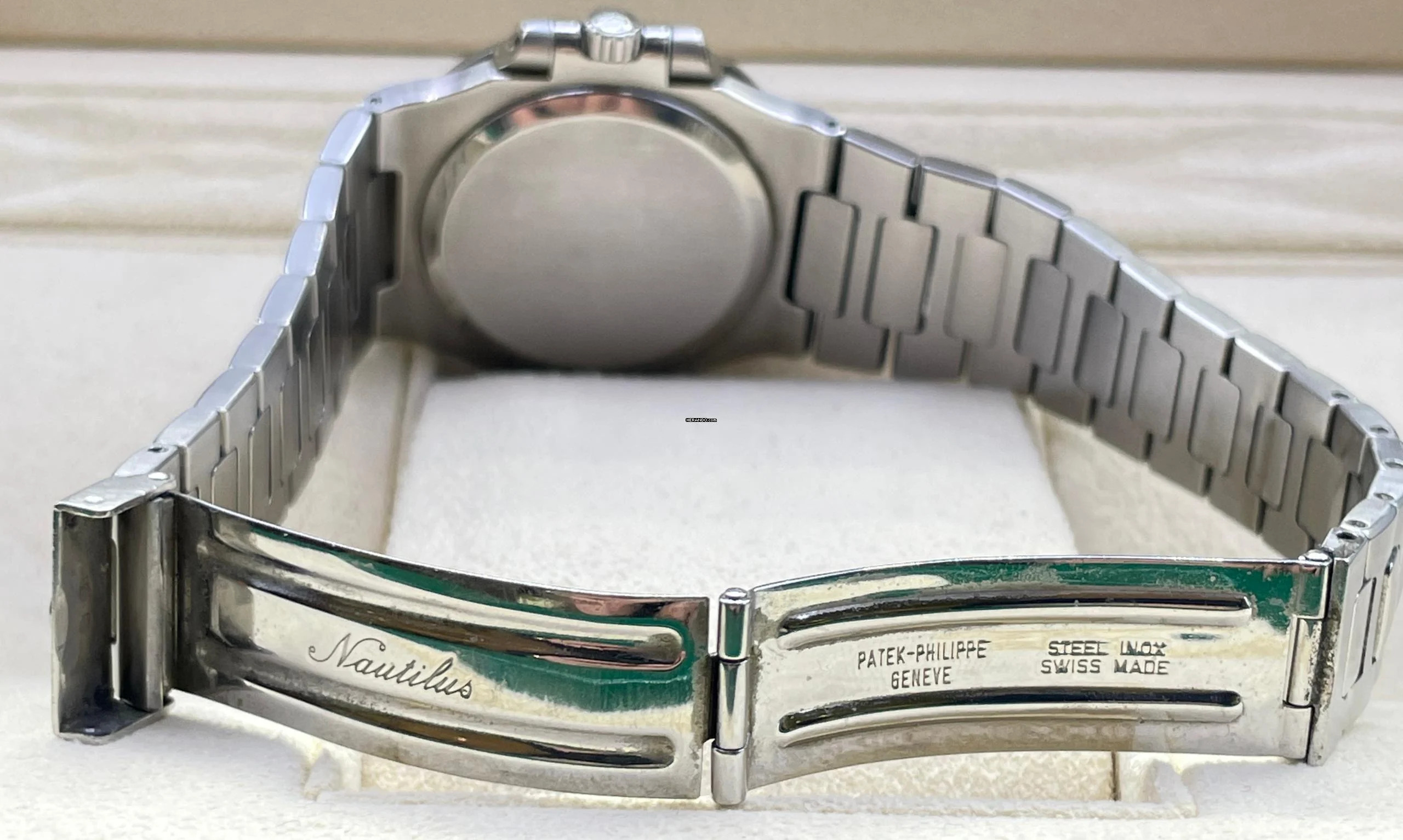 Thumbnail von Patek Philippe Nautilus BLUE/BLACK DIAL+EXTRACT PAPERS +SERVICE INVOICE (Heldwein)