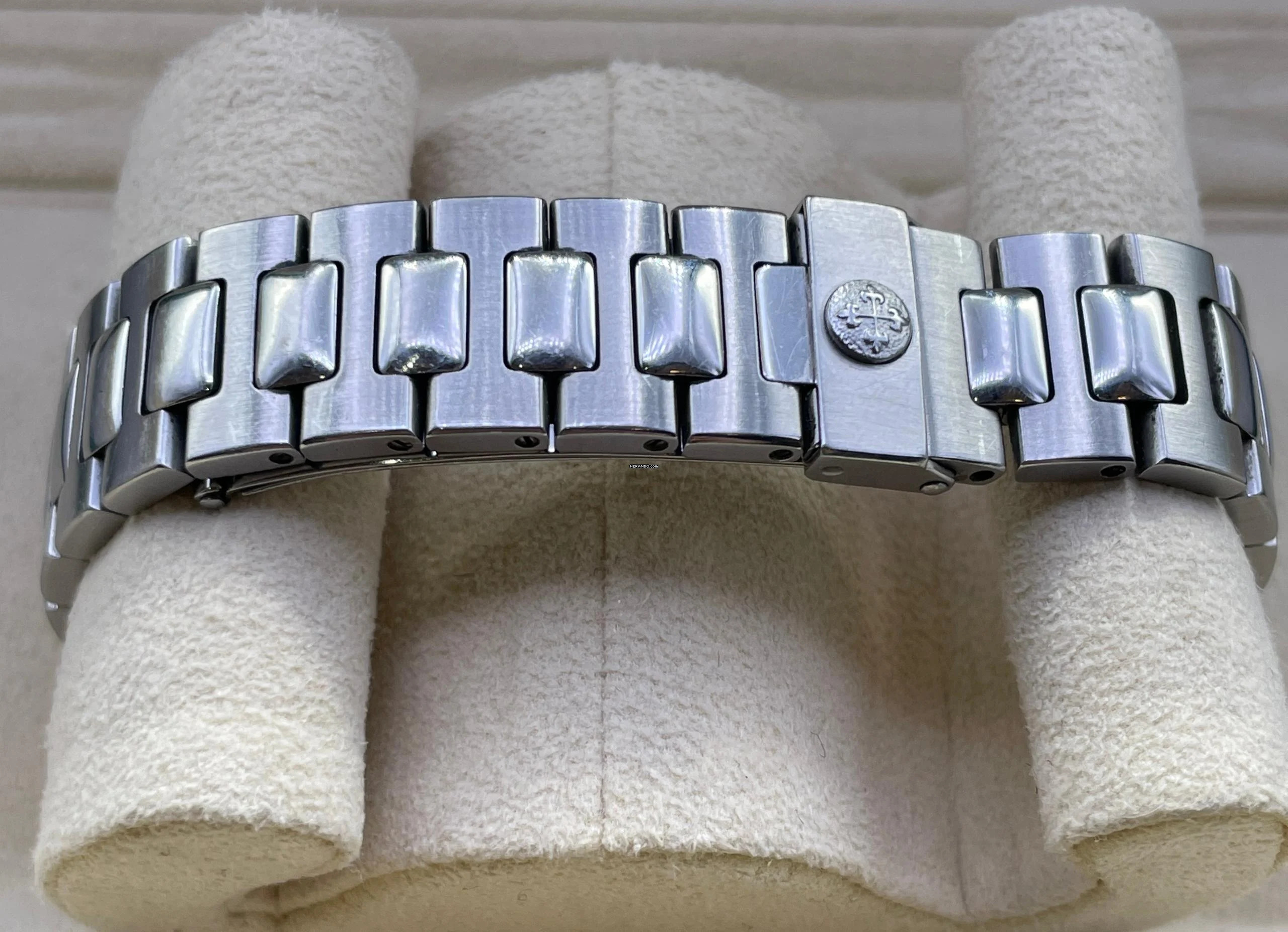 Thumbnail von Patek Philippe Nautilus BLUE/BLACK DIAL+EXTRACT PAPERS +SERVICE INVOICE (Heldwein)