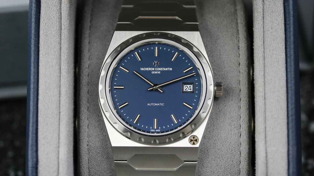  Vacheron Constantin 222 Historiques 222 4200h/222a-b934 Steel - Blue - New - Fullset - 01/2026 