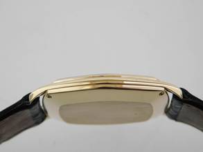 Thumbnail von Jaeger-LeCoultre Hexagon Herrenuhr massiv 18 Kt Gebgold Rarität Automatik Kaliber 900 seltenes Modell TV Screen XL Hexagon