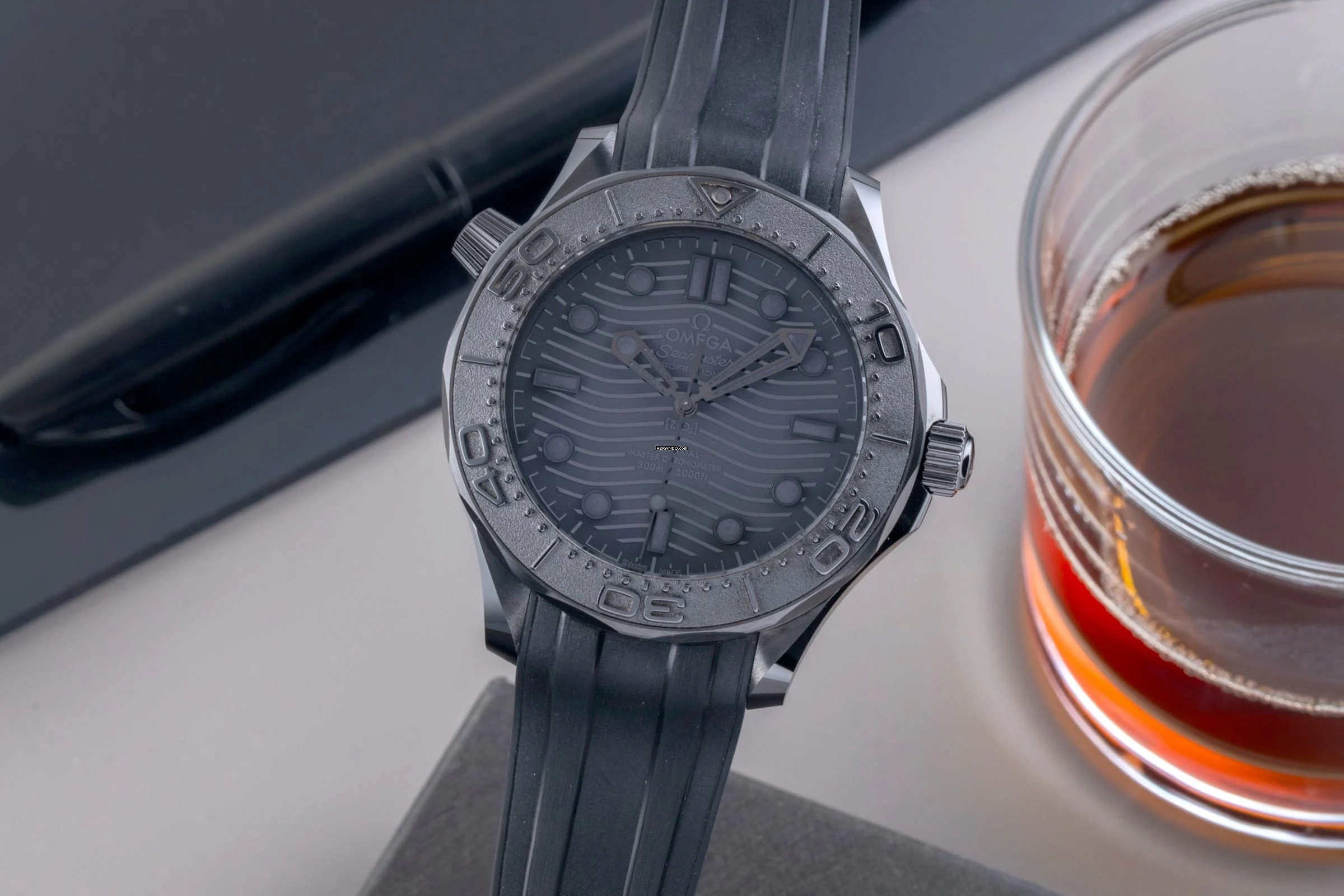 Omega Seamaster Diver 300 M Keramik Automatik 210.92.44.20.01.003