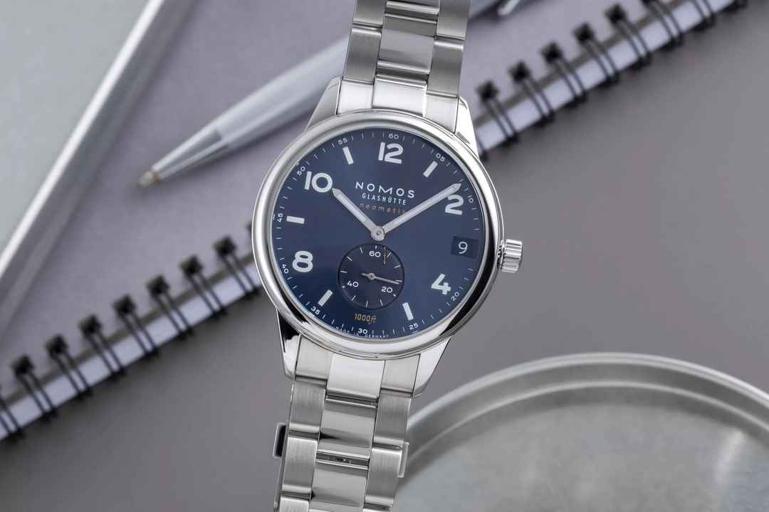  NOMOS Club Neomatik Sport Neomatik 42 Datum Blau Herrenuhr Ref. 782 Box & Papiere 2022 