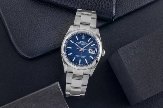  Rolex Datejust 36 Blue Dial Oyster Edelstahl Automatik Herrenuhr Ref. 126200 B&P 
