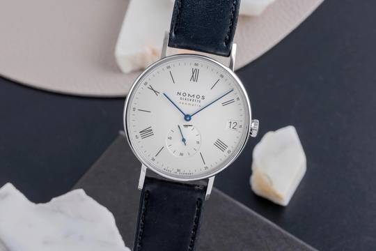 NOMOS Neomatik Stahl Automatik Herrenuhr Ref. 261 Box Papiere 2022 