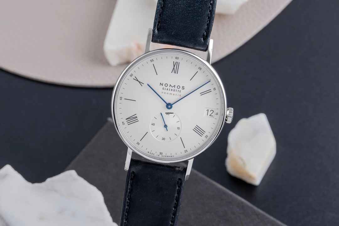  NOMOS Neomatik Stahl Automatik Herrenuhr Ref. 261 Box Papiere 2022 