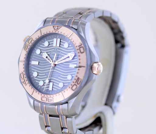  Omega Seamaster Diver 300 M Titan Tantal Rosé Sedna 42mm Diver Limited grey Dial B+P 