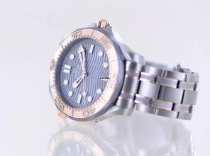 Thumbnail von Omega Seamaster Diver 300 M Titan Tantal Rosé Sedna 42mm Diver Limited grey Dial B+P