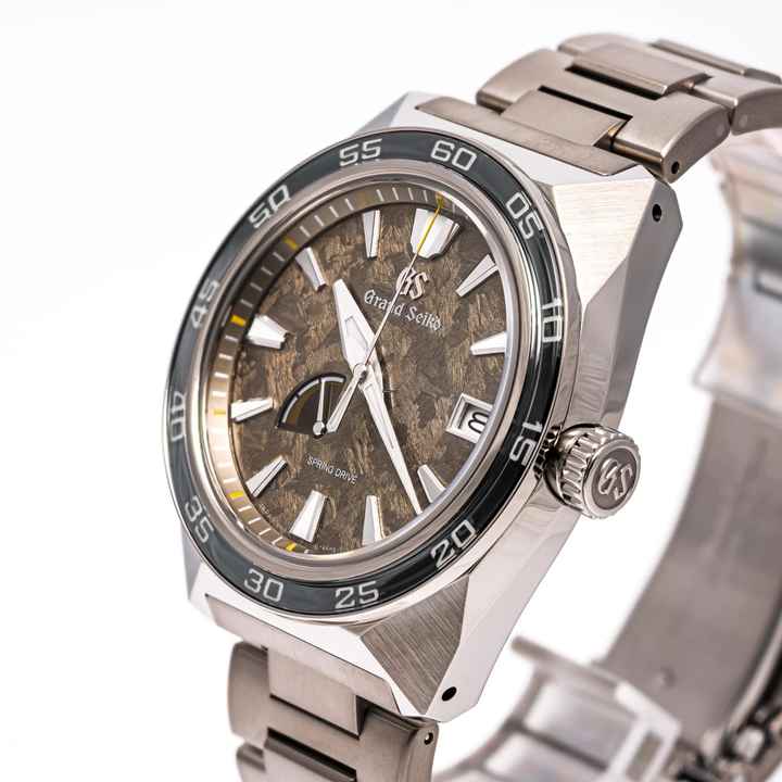  Grand Seiko Sport Collection Titan – SBGA403 – NEW – 08/2019 Full Set 