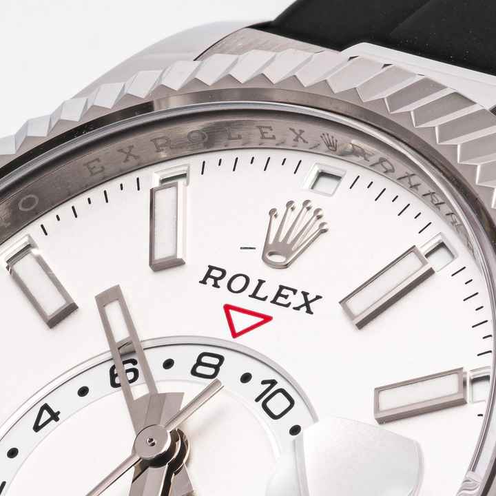 Rolex Sky-Dweller Whitegold Oysterflex 42 White – 336239 – like NEW – 07/2023 Full Set 