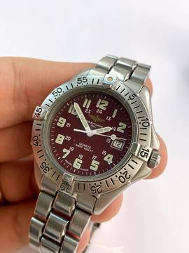  Breitling Colt Quartz ref A57035 Burgundy Bordeaux Red Dial Colt Quarz Quartz A57035 