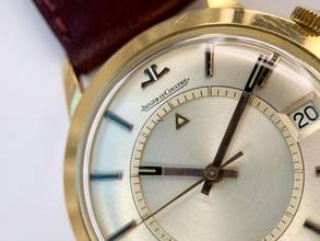 Thumbnail von Jaeger-LeCoultre Memovox Servierte (580e) Memovox Solid Gold Bumper Automatik Datum 37mm