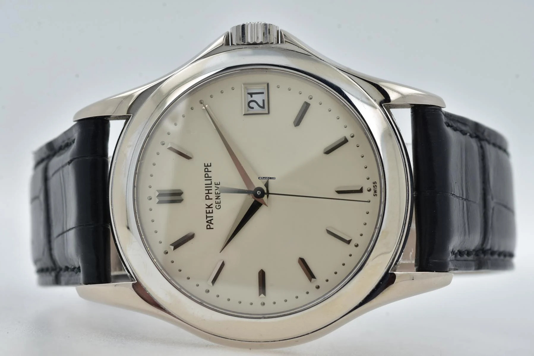  Patek Philippe Calatrava 18k white gold Weißgold 37mm 5107G-001 