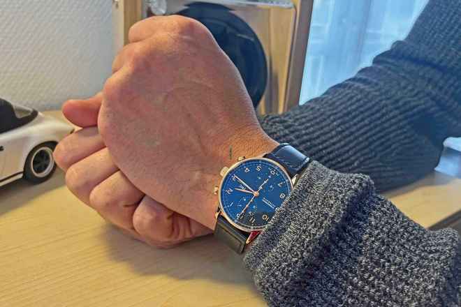  IWC Portugieser Chronograph Portuguese Chronograph Roségold IW3714 Zifferblatt schwarz deutsche Auslieferung 