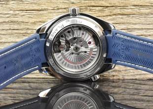 Thumbnail von Omega Seamaster Planet Ocean Gmt GoodPlanet / Blue Ceramic - Box & Papiere