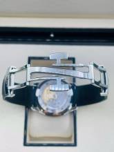 Thumbnail von Patek Philippe Aquanaut (with first buying receipt) NEW,UNWORN + BOX&PAPERS + NEW Clasp and Movement