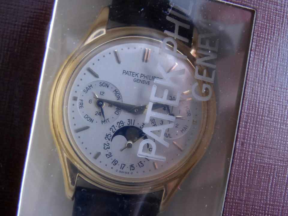  Patek Philippe Perpetual Calendar 3940 fully serviced / sealed 