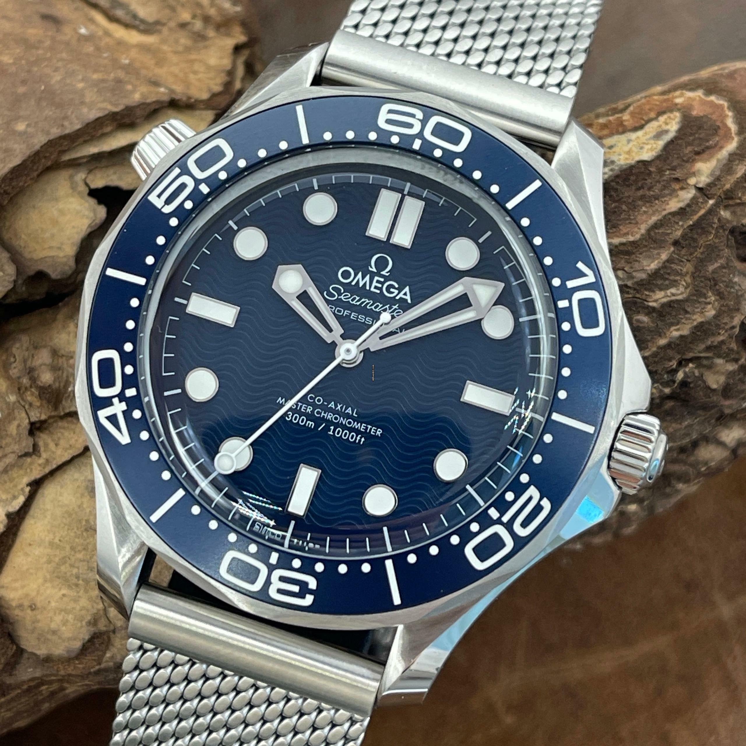 Omega Seamaster Diver 300 M 210.30.42.20.03.002