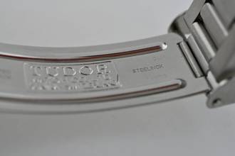 Thumbnail von Tudor Submariner 79190 Vintage Tritium Blue Dial Sapphire LC100 NOS