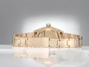 Thumbnail von Rolex Oyster Perpetual 26 Lady Oyster Perpetual 26mm Gelbgold 750 1995 Automatik Gold Damenuhr