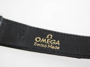 Thumbnail von Omega De Ville Herrenuhr im Full Set nahezu N.O.S v 1987 incl Erstkaufrechnung seltene Version mit 18 Karat massiv Gelbgoldlünette